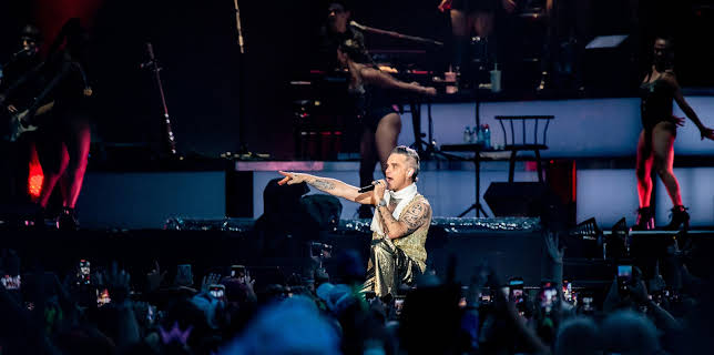 03:25: Isle of Wight Festival 2023 | 3SAT | 3/8 2026