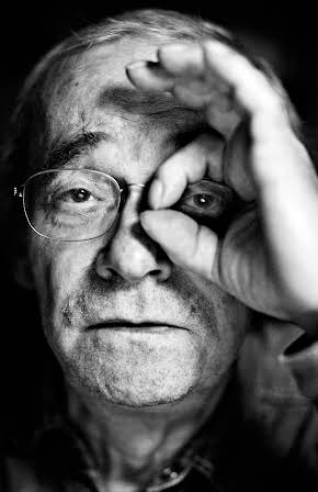 Claus Ryskjær as 