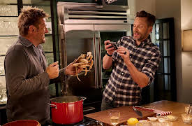 In The Spirit with Lindsay & Curtis Stone: Christmas Day with Joel McHale