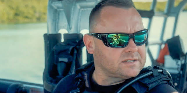 12:15: Contraband: Seized At Sea (S1 E7) (S1) | Discovery Channel | 12/28 2025