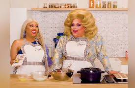 Wigs in a Blanket: Episode 4