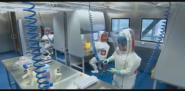 12:00: Covid-19 - Spurensuche in Wuhan | ZDFinfo | 12/17 2025