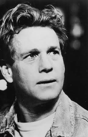 Ryan O'Neal as 