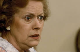 Keeping Up Appearances Season 1: The Charity Shop