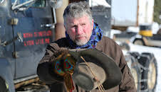 Ice Road Truckers (S8 E1)