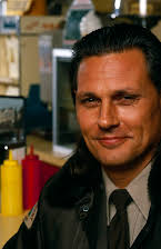 Michael Horse som 