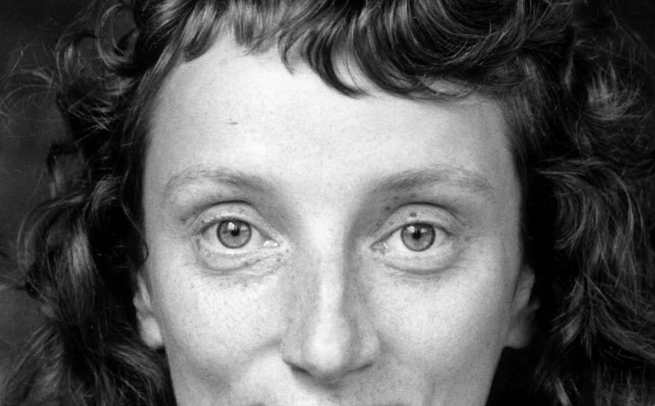 Amanda Lawrence