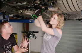 Live, Love, Wrench, Season 1: The German Car