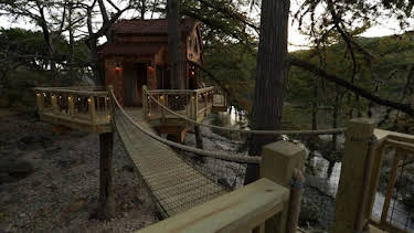 8:00 AM: Treehouse Masters (S4) | Discovery Channel | 9/4 2026