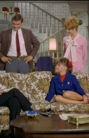Don Porter as Running Dog 
  
  
  (as Donald Porter)