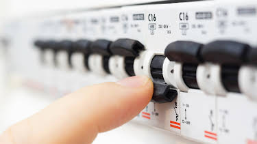 18:30: How It's Made (S19 E8) (S19) | Discovery Science | 4/6 2026