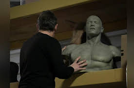 Hollywood Treasure Season 1: Endoskeletons in the Closet