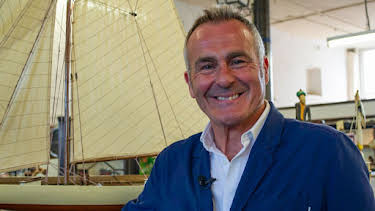 4:00 AM: Paul Martin's Antiques Showdown (S1 E73) (S1) | 5 Select | 1/6 2026