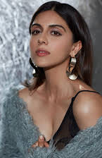 Zoa Morani as 