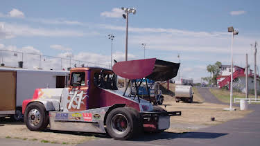 20:30: Big Rig Warriors (S1 E8) (S1) | TV10 | 4/5 2026