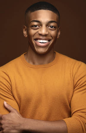 Maxwell Whittington-Cooper as 