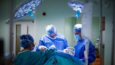 11:00 PM: Surgeons: A Matter of Life or Death (S2 E6) (S2) | 5 Star | 9/6 2026