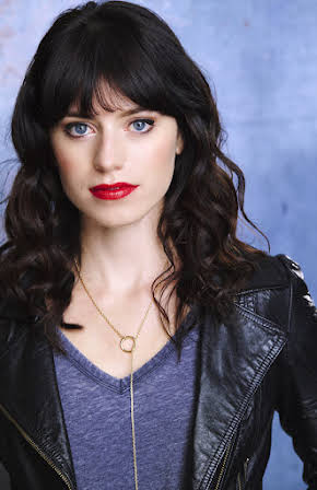 Jessica Lynn Parsons as 