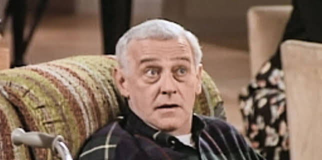 9:40 AM: Frasier | Channel 4 | 12/1 2025