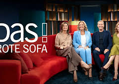 DAS! Rote Sofa