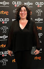 Arantxa Echevarría as Director