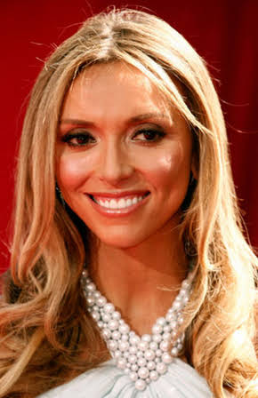 Giuliana Depandi as 
