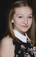 Anna Claire Bartlam som 