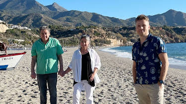 3:05 PM: A Place in the Sun | More 4 | 4/5 2026