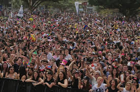 Fights Camera Action: Time Out