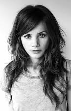 Joyce Ilg as 