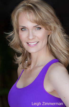 Leigh Zimmerman as Anchorwoman