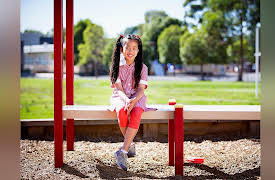 Little Lunch: The Monkey Bars