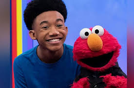 The Not Too Late Show with Elmo: Season 2: Big Bird / Kelvin Dukes