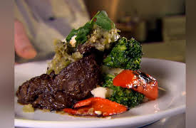 You Gotta Eat Here: The Reef, Smokin' George's BBQ Restaurant and Takeout, Mickey's Dragon Pizza