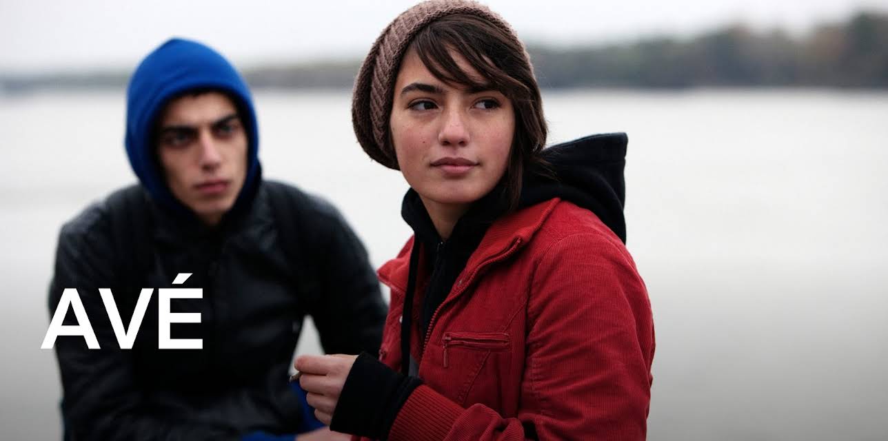 Avé (2011)