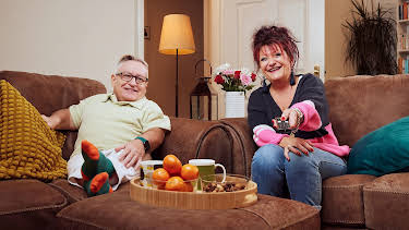 11:00 PM: Gogglebox | Channel 4 | 2/15 2026