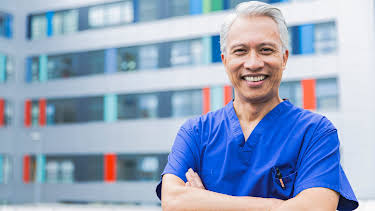 4:00 PM: Nurses on the Ward (S1 E5) (S1) | W | 12/28 2025