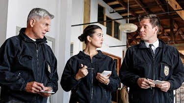 9:00 PM: NCIS (S9 E13) (S9) | 5 USA | 4/1 2026