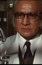 Jun Usami as Admiral Zengo Yoshida