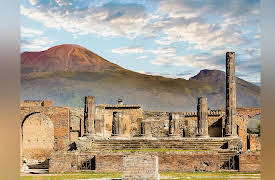 World Heritage Sites: Exploring the World’s Greatest Places: The Ruins of Pompeii and Herculaneum