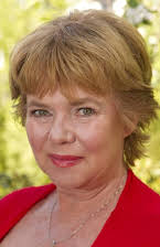 Kari Ann Grønsund som 