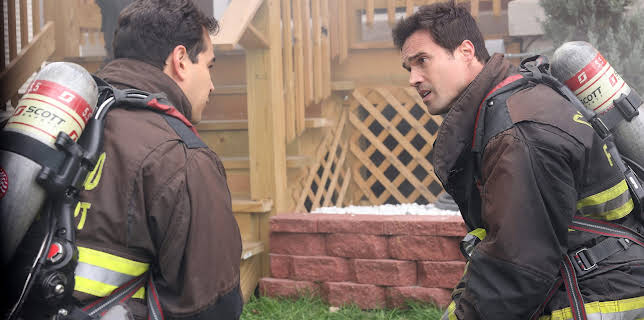 19:00: Chicago Fire (S10 E8) (S10) | Viasat Series | 1/22 2026