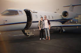 Hollywood Hustler: Glitz, Glam, Scam: The Man Who Played Hollywood