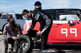 Runs Good, Season 1: The Miniata