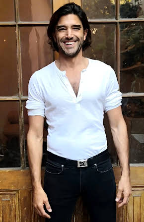 Manuel Martínez Sobrado as 