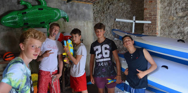 05:35: Die Jungs-WG: Sommer. Sonne. Elternfrei. | ZDF | 3/21 2026