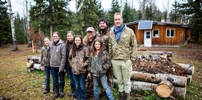 8:00 PM: Ben Fogle: New Lives in the Wild (S8 E2) (S8) | 5 Select | 3/26 2026