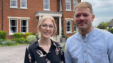 3:40 PM: Four in a Bed | Channel 4 | 12/30 2025