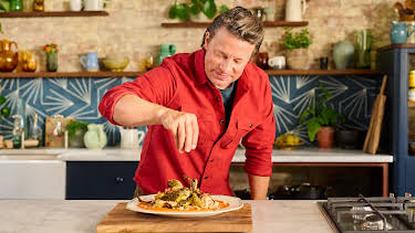 22:00: Jamie's 5 Ingredient Meals (S1 E3) (S1) | TV8 | 4/8 2026