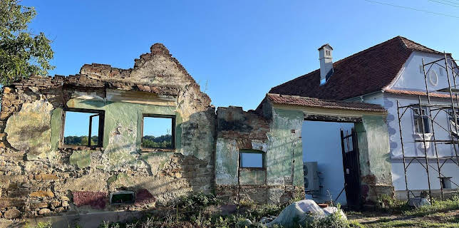 19:40: Re: Die Retter von Rumäniens Lost Places | Arte | 1/23 2026